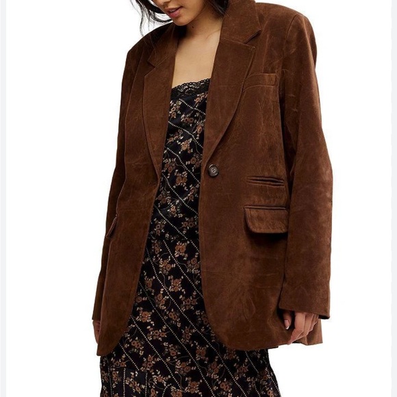 Dolce & Gabbana Jackets & Blazers - Dolce & Gabbana Velvet Blazer